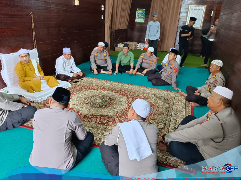 Jaga Silaturahmi & Kedamaian Ramadhan, Kapolres Langkat Bersilaturahmi ke Tuan Guru Besilam Babussalam